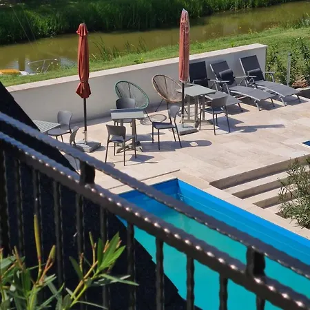 Гостевой дом Mihelyuenk 4*